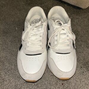 Reebok Classic Sneakers White Black